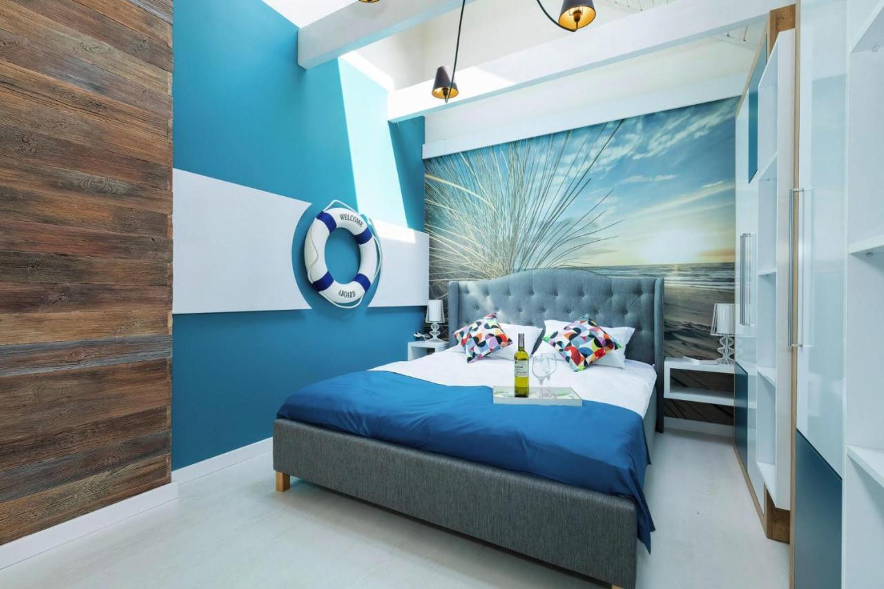 Year-Round Holiday Houses, أوسترونيه مورسكية المظهر الخارجي الصورة